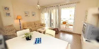 Leo Alcaudon-Alcaravan Hotel Huelva