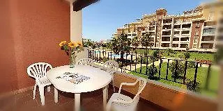 Leo Alcaudon-Alcaravan Hotel Huelva